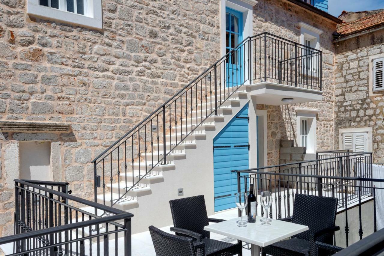 Villa Riva イェルサ エクステリア 写真