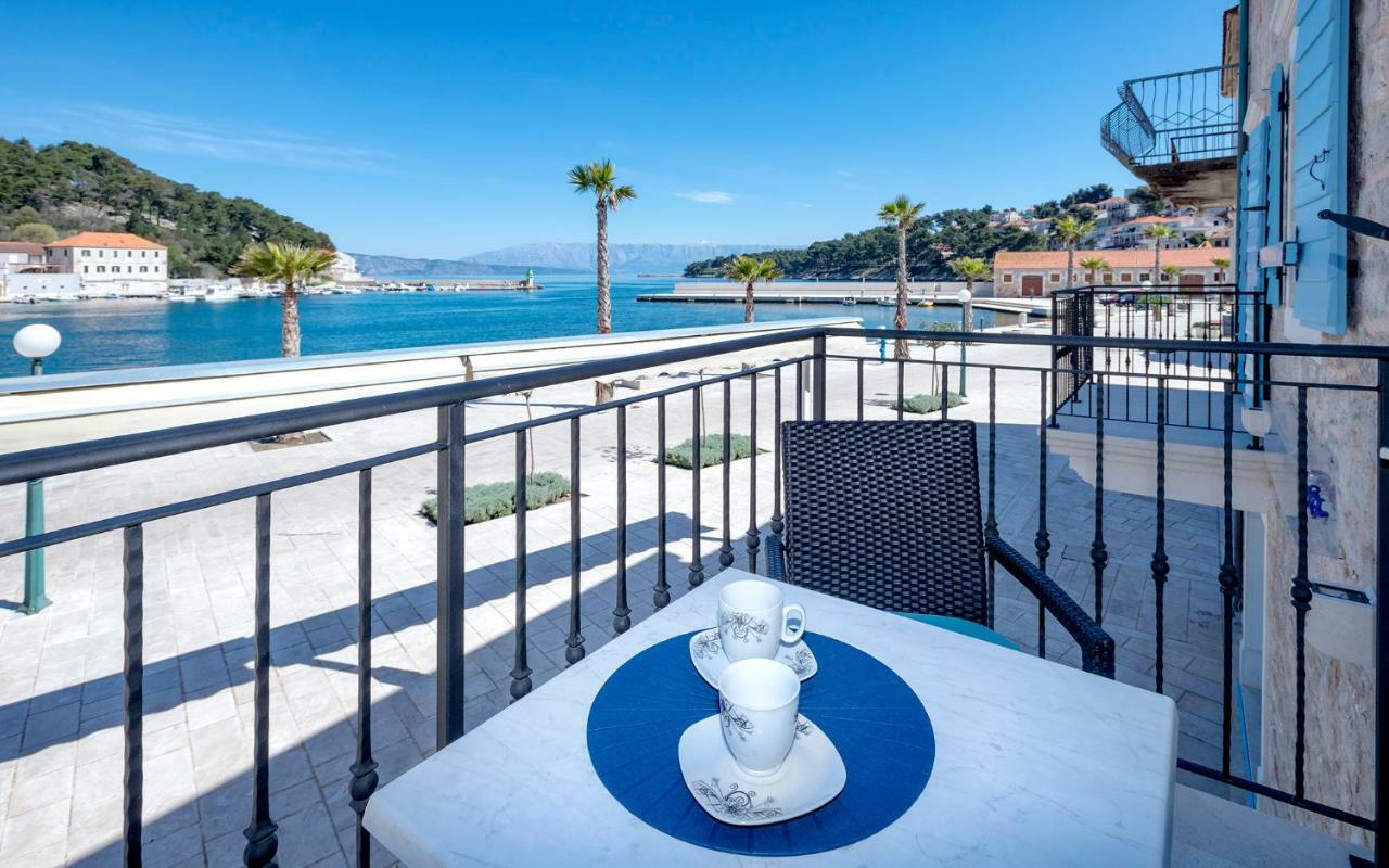 Villa Riva イェルサ エクステリア 写真